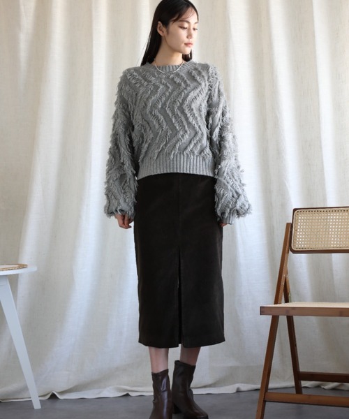 aimoha（アイモハ）の「フリンジジャガードニット（ニット/セーター・レディース・グレー/ブラック/ブルー/ベージュ・MEDIUM）」の17枚目の写真
