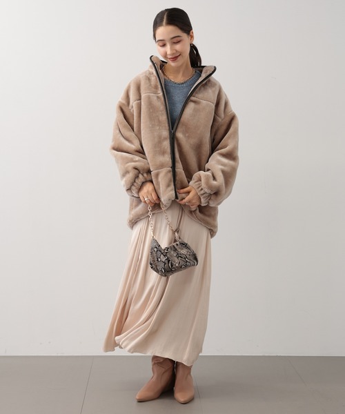 saloon（サルーン）の「SALOON(サルーン)/ワイドロングブーツ（ブーツ・レディース・ブラック/ベージュ・LARGE/MEDIUM/SMALL）」の6枚目の写真