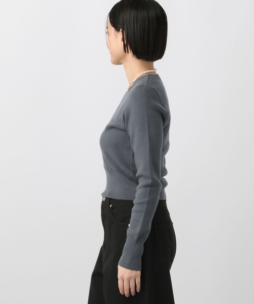 A part by（アパートバイ）の「カシミヤライクコットンショートプルオーバー（ニット/セーター・レディース・ブラウン/チャコールグレー/アイボリー・FREE）」の7枚目の写真