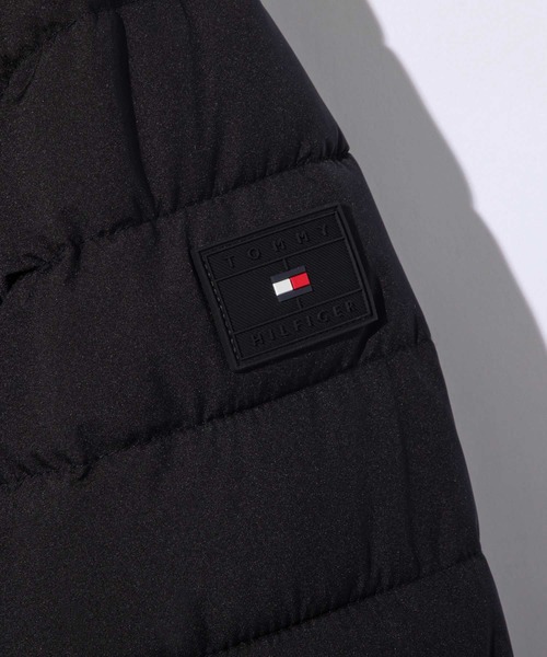 TOMMY HILFIGER（トミーヒルフィガー）の「TOMMY HILFIGER STRETCH QUILTED HOODY トミーヒルフィガー ストレッチ キルト 中わたジャケット（ダウンジャケット/コート・メンズ・ブラック/ネイビー・MEDIUM/LARGE/SMALL）」の9枚目の写真
