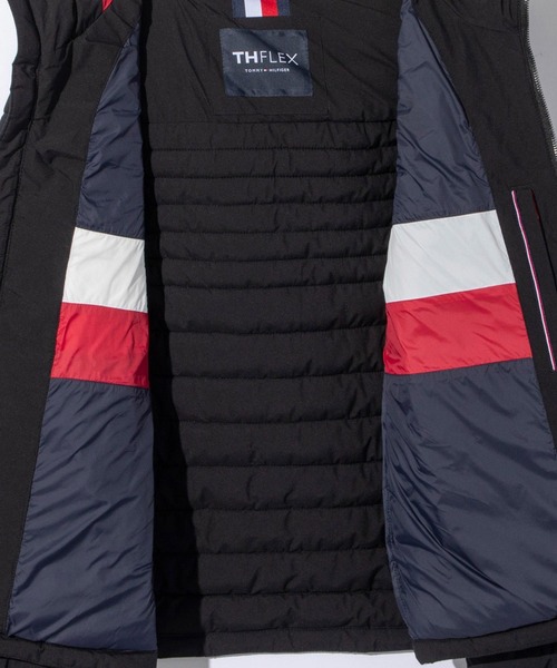 TOMMY HILFIGER（トミーヒルフィガー）の「TOMMY HILFIGER STRETCH QUILTED HOODY トミーヒルフィガー ストレッチ キルト 中わたジャケット（ダウンジャケット/コート・メンズ・ブラック/ネイビー・MEDIUM/LARGE/SMALL）」の11枚目の写真