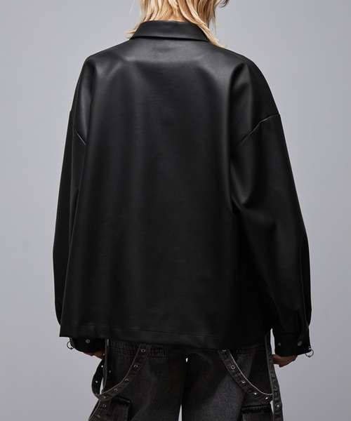 Loose/ルース(ルース)の「リングピアス 合皮シャツジャケット(シャツ/ブラウス・メンズ・グレー/ブラック/グレイッシュベージュ・L/M/S/XS)」の11枚目の写真