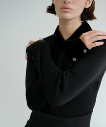 VELOR COLLAR KNIT TOPS