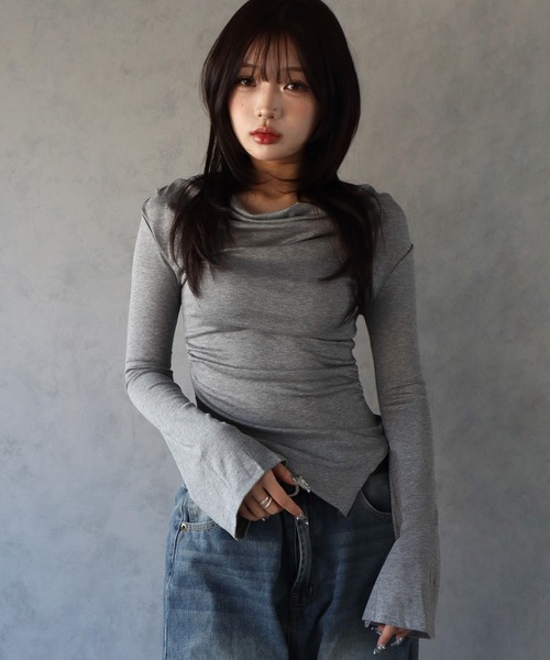 BARELY BLUE(ベアリーブルー)の「【 BARELY BLUE / ベアリーブルー 】 アンバランス サイド スリット カットソー(Tシャツ/カットソー・レディース・ベージュ/ブラック/グレー・LARGE/MEDIUM)」の11枚目の写真