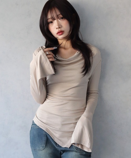 BARELY BLUE(ベアリーブルー)の「【 BARELY BLUE / ベアリーブルー 】 アンバランス サイド スリット カットソー(Tシャツ/カットソー・レディース・ベージュ/ブラック/グレー・LARGE/MEDIUM)」の17枚目の写真