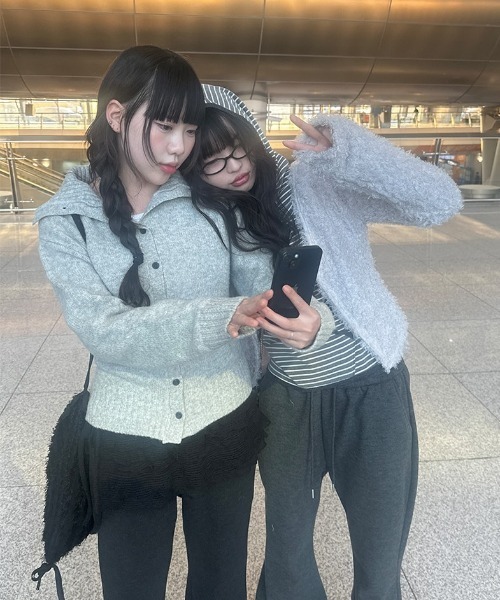 anyonemore（エニワンモア）の「[A/M] 裏起毛ウエストゴムセミブーツカットパンツ（スウェットパンツ・レディース・チャコール/ブラック・FREE）」の6枚目の写真