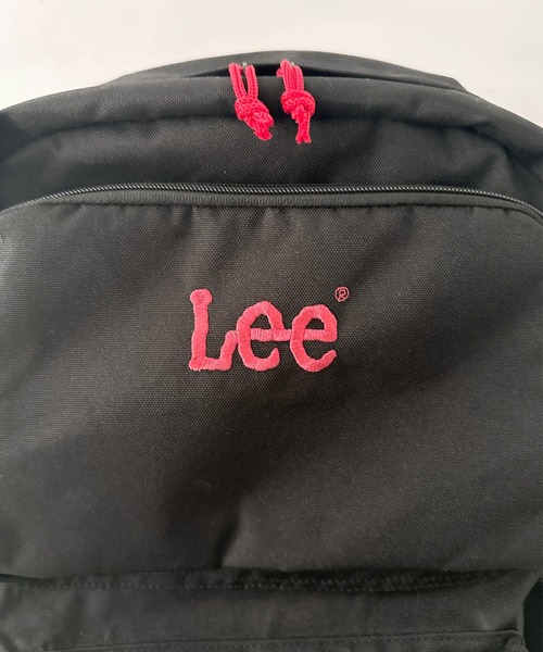 Lee(リー)の「Lee/リー 9ポケット 多機能 ポケット 撥水 BIGデイパック/推し カラー/大容量 約33.9リットル/バックパック リュック/スクール ロゴ刺繍(バックパック/リュック・レディース・レッド/ピンク/シルバー/ブルー/ブラック・FREE)」の16枚目の写真