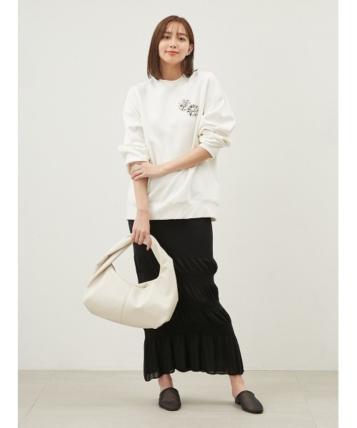Mila Owen(ミラオーウェン)の「フラットシーマオーバーサイズトレーナー【手洗い可能】(Tシャツ/カットソー・レディース・ピンク/ホワイト/ベージュ・FREE)」の7枚目の写真