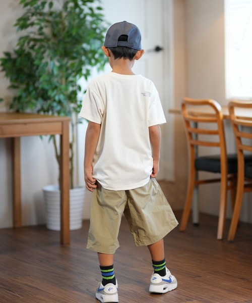 THE NORTH FACE(ザノースフェイス)の「THE NORTH FACE/ザ・ノース・フェイス S/S GETMOTED GRP T キッズ Tシャツ NTJ32575(Tシャツ/カットソー・キッズ・ブラック/オフホワイト・130cm/140cm/150cm/160cm)」の6枚目の写真