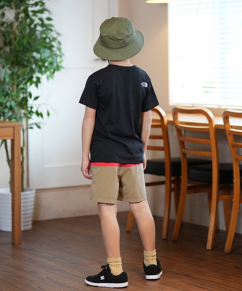 THE NORTH FACE(ザノースフェイス)の「THE NORTH FACE/ザ・ノース・フェイス S/S GETMOTED GRP T キッズ Tシャツ NTJ32575(Tシャツ/カットソー・キッズ・ブラック/オフホワイト・130cm/140cm/150cm/160cm)」の11枚目の写真