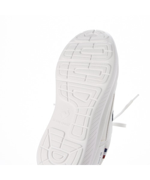 le coq sportif(ルコックスポルティフ)の「メッシュスリッポンスニーカー(LCS マルヌ)(スリッポン・レディース・ベージュ/ブラック/ネイビー×ホワイト/レッド系その他・22.5cm/23cm/23.5cm/24cm/24.5cm)」の18枚目の写真