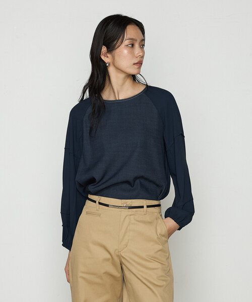 K.T KIYOKO TAKASE（キヨコタカセ）の「オトナデニム デザインブラウス（シャツ/ブラウス・レディース・ネイビー/ライトグレー・11号/9号/7号）」の2枚目の写真