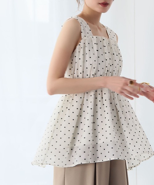 ELFRANK(エルフランク)の「ノースリーブドットバルーンブラウス(シャツ/ブラウス・レディース・オフホワイト/ブラック・FREE)」の9枚目の写真