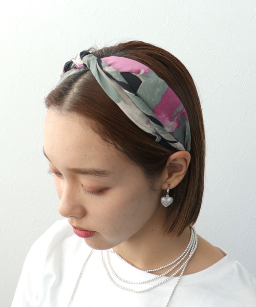 Three Four Time（ｽﾘｰﾌｫｰﾀｲﾑ）の「カラーマーブルカチューシャ（カチューシャ・レディース・ピンク/イエロー/ブルー・FREE）」の5枚目の写真