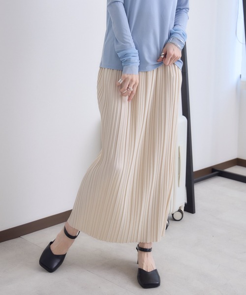 RU.TI.LE(ルチル)の「【RU.TI.LE】カットプリーツスカート(スカート・レディース・ブラック/グレイッシュベージュ/アイボリー/パープル・MEDIUM)」の21枚目の写真
