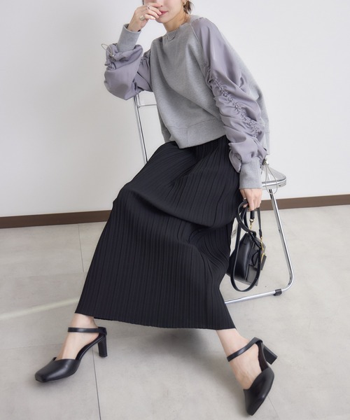 RU.TI.LE(ルチル)の「【RU.TI.LE】カットプリーツスカート(スカート・レディース・ブラック/グレイッシュベージュ/アイボリー/パープル・MEDIUM)」の7枚目の写真