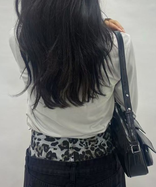Vipoa(ヴィポア)の「FAIRY GRUNGE GRAPHIC COMPACT TOPS(Tシャツ/カットソー・レディース・ライトグレー・FREE)」の12枚目の写真