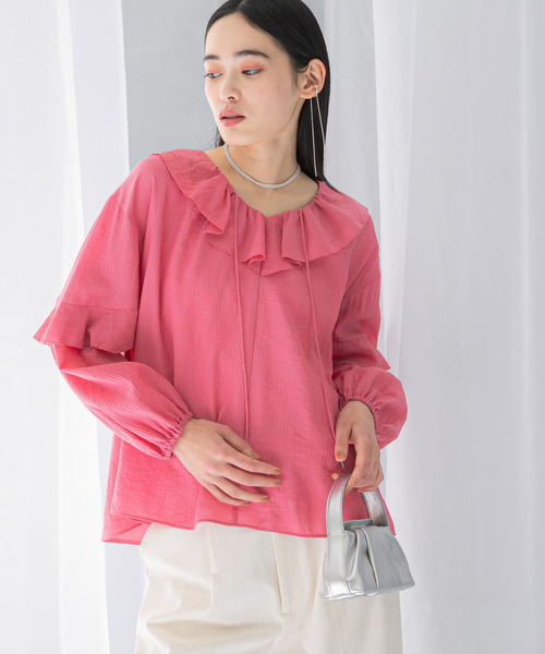 URBAN RESEARCH ROSSO WOMEN（アーバンリサーチ　ロッソ）の「『WEB/一部店舗限定カラー』楊柳フリルブラウス（シャツ/ブラウス・レディース・ベージュ系その他/ピンク/ホワイト/ブルー系その他・FREE）」の14枚目の写真