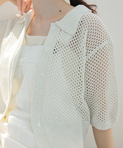 LEPSIM(レプシィム)の「スパンコールポロニット 132266(ポロシャツ・レディース・オフホワイト/グレー・FREE)」の8枚目の写真