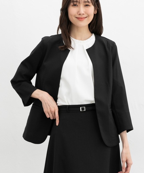 Honeys(ハニーズ)の「【ストレッチ・ウォッシャブル・イージーケア・接触冷感】8分袖ノーカラージャケット(ノーカラージャケット・レディース・ネイビー/ベージュ/グレイッシュベージュ/ブラック/グレー・3L/L/LL/M/S)」の2枚目の写真