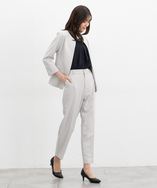 Honeys(ハニーズ)の「【ストレッチ・ウォッシャブル・イージーケア・接触冷感】8分袖ノーカラージャケット(ノーカラージャケット・レディース・ネイビー/ベージュ/グレイッシュベージュ/ブラック/グレー・3L/L/LL/M/S)」の8枚目の写真