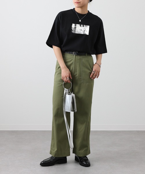 COLONY 2139（コロニートゥーワンスリーナイン）の「箔プリントTシャツ（Tシャツ/カットソー・レディース・ブラック/チャコールグレー/ホワイト・FREE）」の10枚目の写真