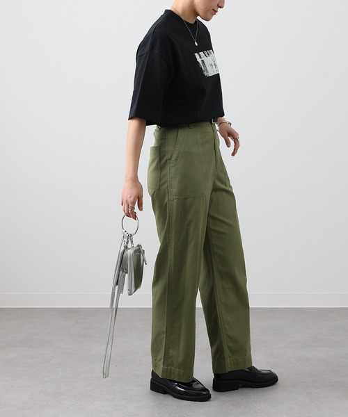 COLONY 2139（コロニートゥーワンスリーナイン）の「箔プリントTシャツ（Tシャツ/カットソー・レディース・ブラック/チャコールグレー/ホワイト・FREE）」の11枚目の写真