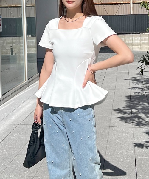 Futier land(フューティアランド)の「スクエアネックペプラムTシャツ(Tシャツ/カットソー・レディース・イエロー/ホワイト/ブラック・FREE)」の12枚目の写真
