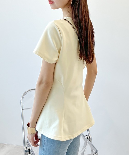 Futier land(フューティアランド)の「スクエアネックペプラムTシャツ(Tシャツ/カットソー・レディース・イエロー/ホワイト/ブラック・FREE)」の14枚目の写真