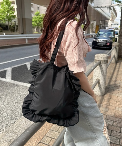 kutir(クティール)の「kutirlune/ギンガムチェックフリルトートバッグ(トートバッグ・レディース・ブラック系/ブラック・FREE)」の9枚目の写真
