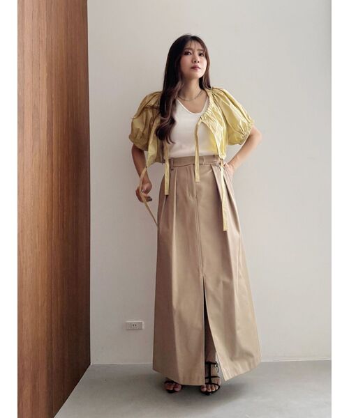 OUNNOUN(オウンノウン)の「【OUNNOUN】アシメカッティングニット(ニット/セーター・レディース・ブラック/オフホワイト/ラベンダー・FREE)」の7枚目の写真