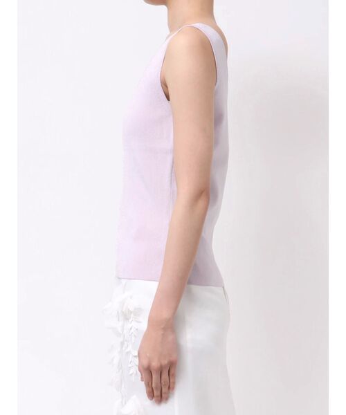 OUNNOUN(オウンノウン)の「【OUNNOUN】アシメカッティングニット(ニット/セーター・レディース・ブラック/オフホワイト/ラベンダー・FREE)」の9枚目の写真