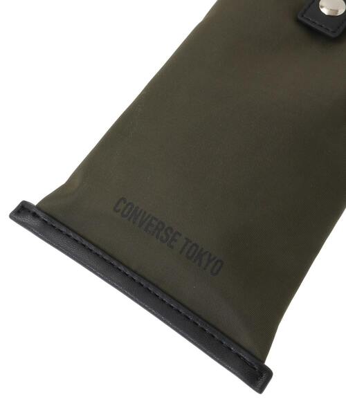 CONVERSE TOKYO(コンバーストウキョウ)の「NYLON MULTI RING SHOULDER BAG(ショルダーバッグ・レディース・カーキ/ブラック・FREE)」の4枚目の写真