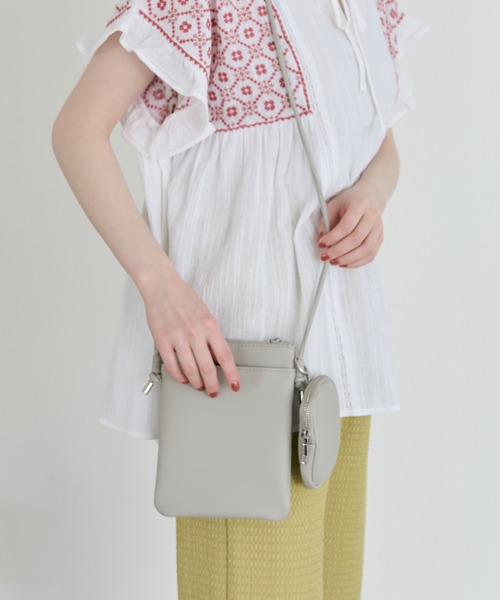 Crisp(クリスプ)の「ポーチ付きミニショルダーバッグ(ショルダーバッグ・レディース・ホワイト/ライトグレー/ブルー・FREE)」の13枚目の写真