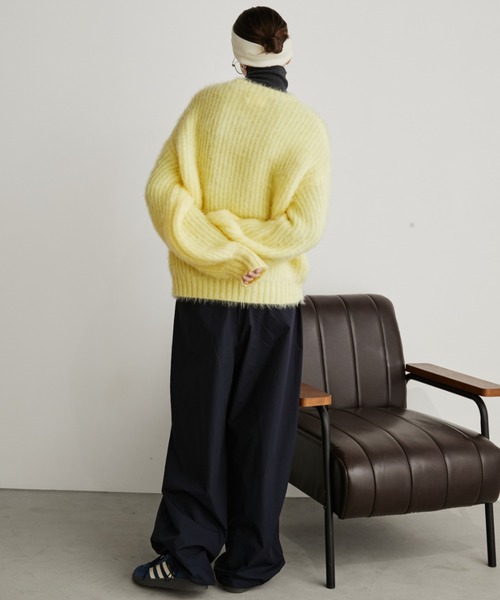 Auntie Rosa Holiday（アンティローザホリデー）の「ラメフェザーヤーンプルオーバー（ニット/セーター・レディース・ブルー/ブラック/ピンク/レッド/イエロー・FREE）」の13枚目の写真