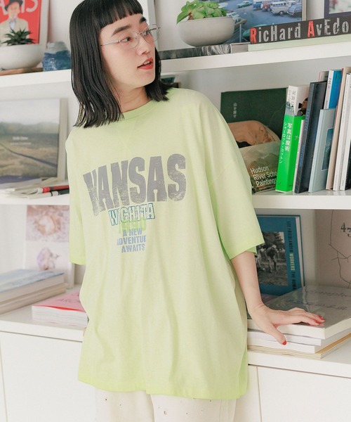 niko and...（ニコアンド）の「フェードロゴチュニックTシャツ（Tシャツ/カットソー・レディース・オフホワイト/チャコール/ピンク/ライトグリーン・FREE）」の3枚目の写真
