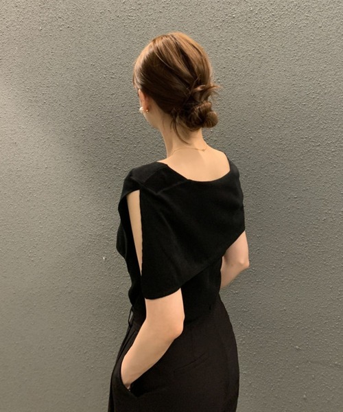 by LEGNA(バイレグナ)の「ノースリーブ風 ケープデザインサマーニットトップス(ニット/セーター・レディース・ブラック/ブラック×ホワイト/ホワイト/モカ・FREE)」の8枚目の写真