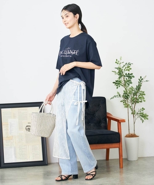 a.v.v(アーヴェヴェ)の「【コットン100%】クラシックロゴTシャツ(Tシャツ/カットソー・レディース・チャコールグレー/ホワイト/ネイビー・36/38/40/42/34)」の9枚目の写真