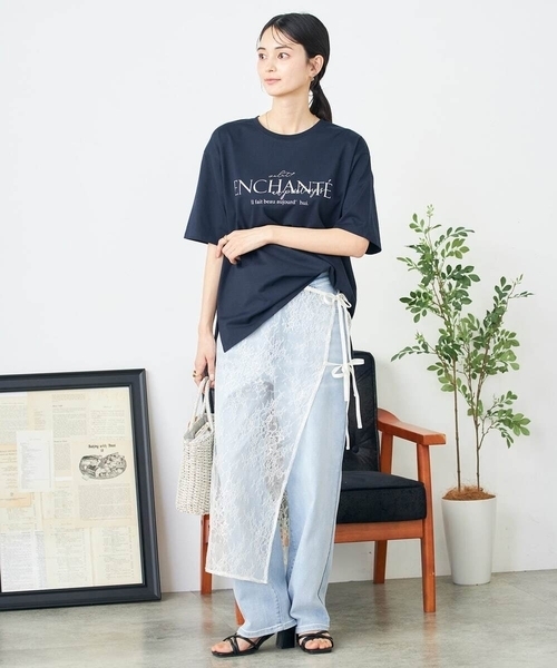 a.v.v(アーヴェヴェ)の「【コットン100%】クラシックロゴTシャツ(Tシャツ/カットソー・レディース・チャコールグレー/ホワイト/ネイビー・36/38/40/42/34)」の10枚目の写真