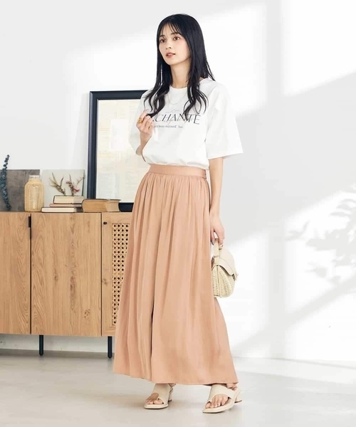a.v.v(アーヴェヴェ)の「【コットン100%】クラシックロゴTシャツ(Tシャツ/カットソー・レディース・チャコールグレー/ホワイト/ネイビー・36/38/40/42/34)」の17枚目の写真