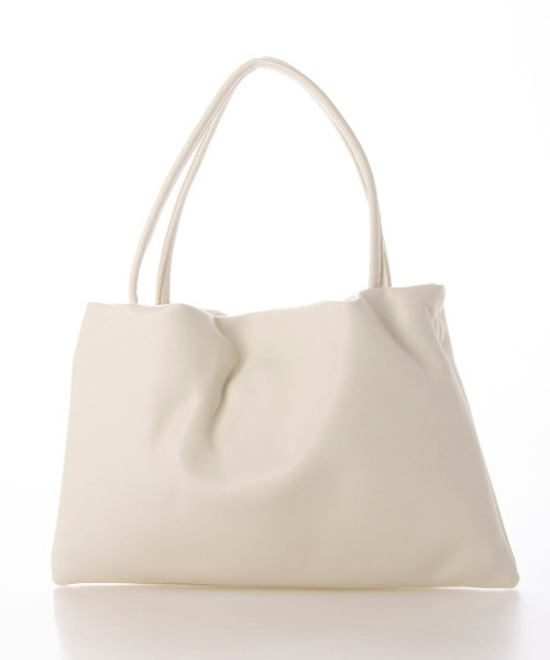 cache cache(カシュ カシュ)の「カシュカシュ cachecache / タック入り2wayショルダー(ショルダーバッグ・レディース・シルバー/ブラック/ホワイト・FREE)」の21枚目の写真