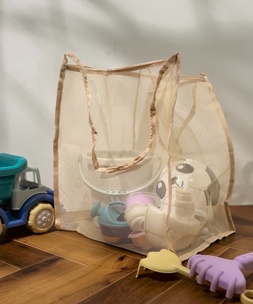folka(フォルカ)の「4D22 メッシュビッグトート(トートバッグ・レディース・ブラック/ベージュ・ONESIZE)」の2枚目の写真