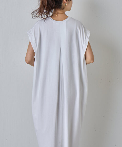 BEARDSLEY（ビアズリー）の「オーガニックコットンタックワンピース