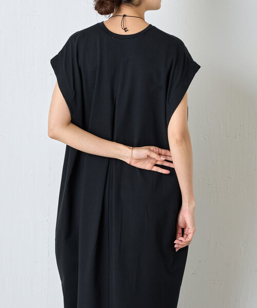 BEARDSLY　ビアズリー　オーガニックコットンタックワンピース BEARDSLEY（ビアズリー）の「オーガニックコットンタックワンピース