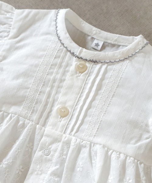 10mois（ディモワ）の「【10mois(ディモワ)】レースロンパース プリミー(小さめ)サイズ（ロンパース・キッズ・ホワイト/ピンク・50cm）」の6枚目の写真