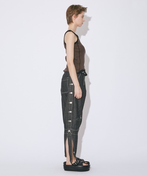 beautiful people(ビューティフルピープル)の「double-end left handtwill denim overall(サロペット/オーバーオール・レディース・ブラック/インディゴブルー・38)」の9枚目の写真