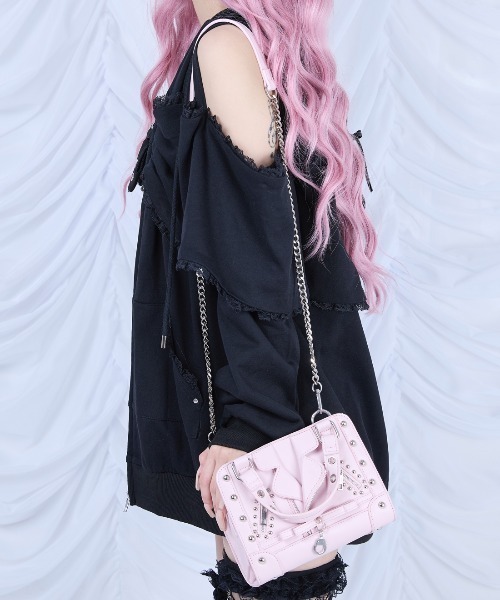 AVENCHUMU(アバンチュウム)の「Biker jacket-like bag(ショルダーバッグ・レディース・ブラック/ホワイト/ピンク・FREE)」の11枚目の写真