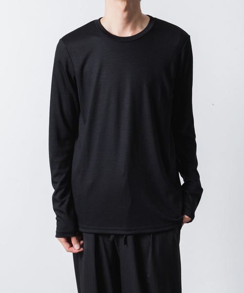 ATTACHMENT（アタッチメント）の「1/60 ウールスムース スリムフィット L/S TEE / 1/60 WOOL SMOOTH SLIM FIT L/S TEE（Tシャツ/カットソー・メンズ・ブラック/キャメル/ネイビー・3/2/1）」の2枚目の写真