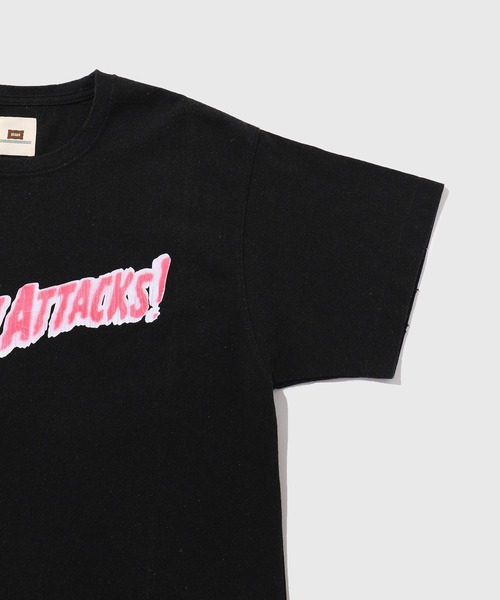 ADAM ET ROPE'(アダムエロペ)の「【BRAWN/ブラウン】ATTACKSI T-SH(Tシャツ/カットソー・メンズ・ブラック/ホワイト・M/L)」の4枚目の写真