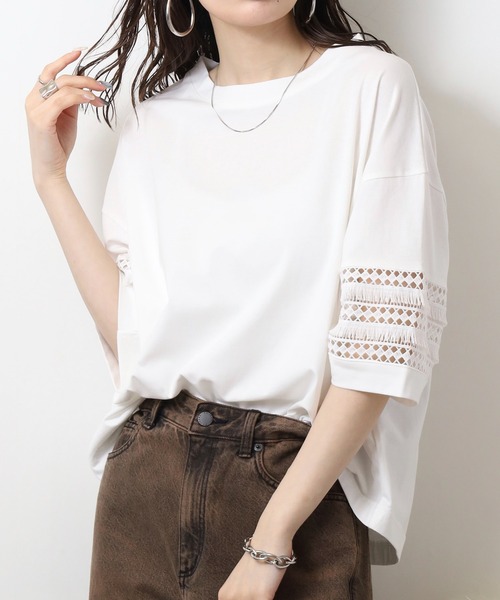 EGLANTINE(エグランティーヌ)の「EGLANTINE 袖フリンジレース5分袖カットソー(Tシャツ/カットソー・レディース・オフホワイト/ブラック/オレンジ/ベージュ・40)」の7枚目の写真